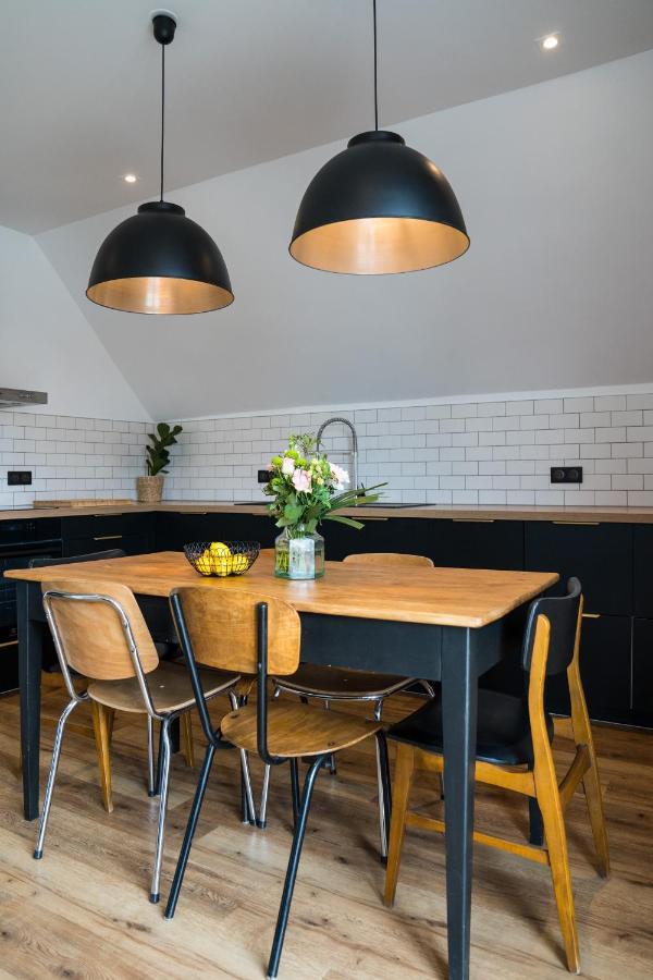 Superbe Loft Rumilly, 2 A 6 Pers, 100 M2, Proche Annecy Et Aix Les Bains Экстерьер фото